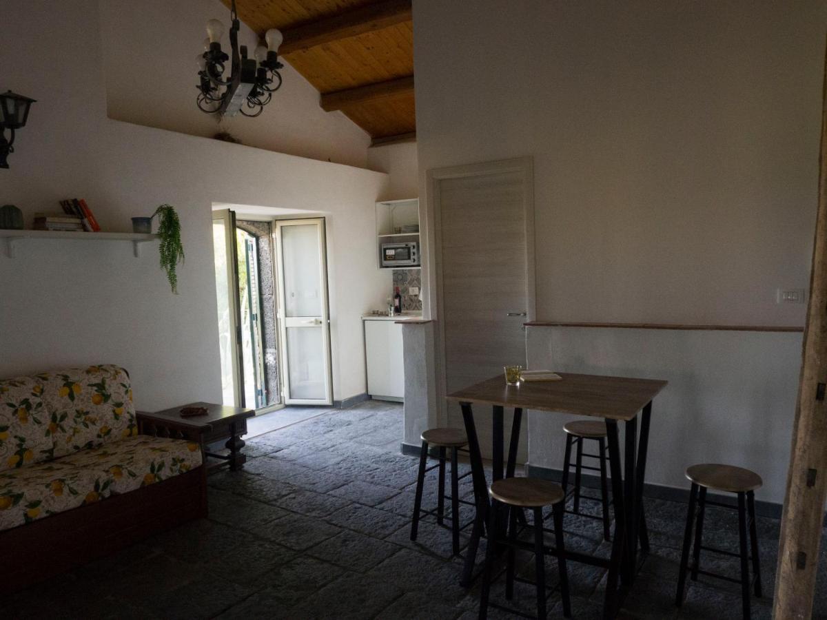 Il Palmento Di Beppe Apartment Санта Текла Екстериор снимка